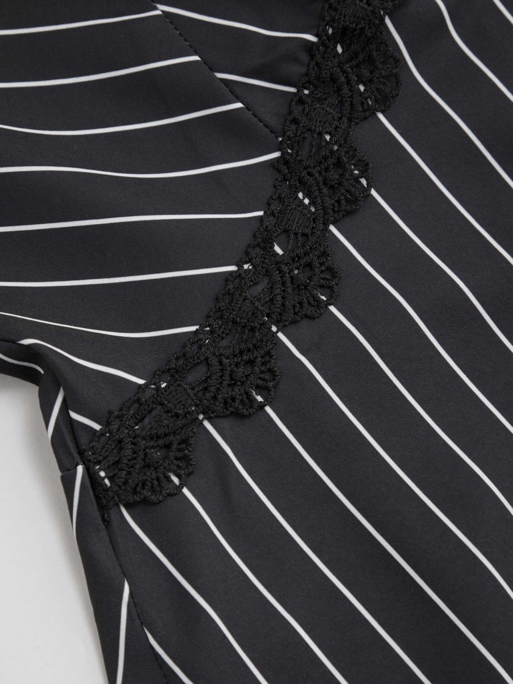 Collar Striped Lace Trim Button Long Sleeve Shirt