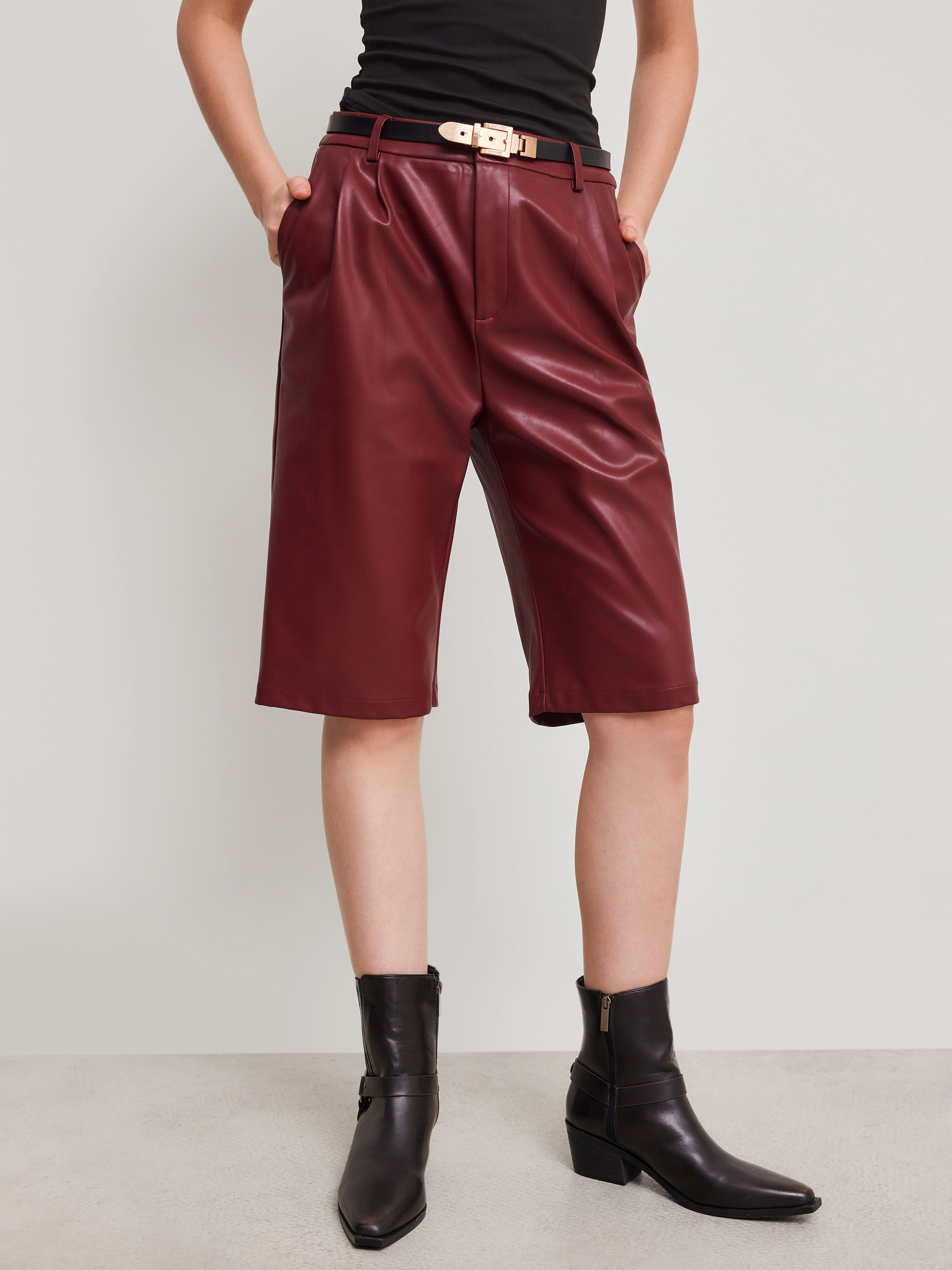 ショートパンツ MSGM FW22 FAUX LEATHER BERMUDA SHORTS (3341MDB04_22761514) Lucrosun Women's Trendy Faux Leather Shorts High Waist