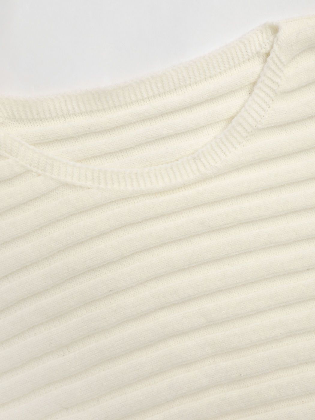 Knit U-neckline Solid Long Sleeve Crop Top