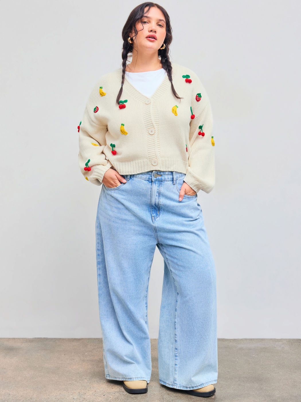 Knitted V-neck Fruit Embroidery Button Cardigan Curve & Plus