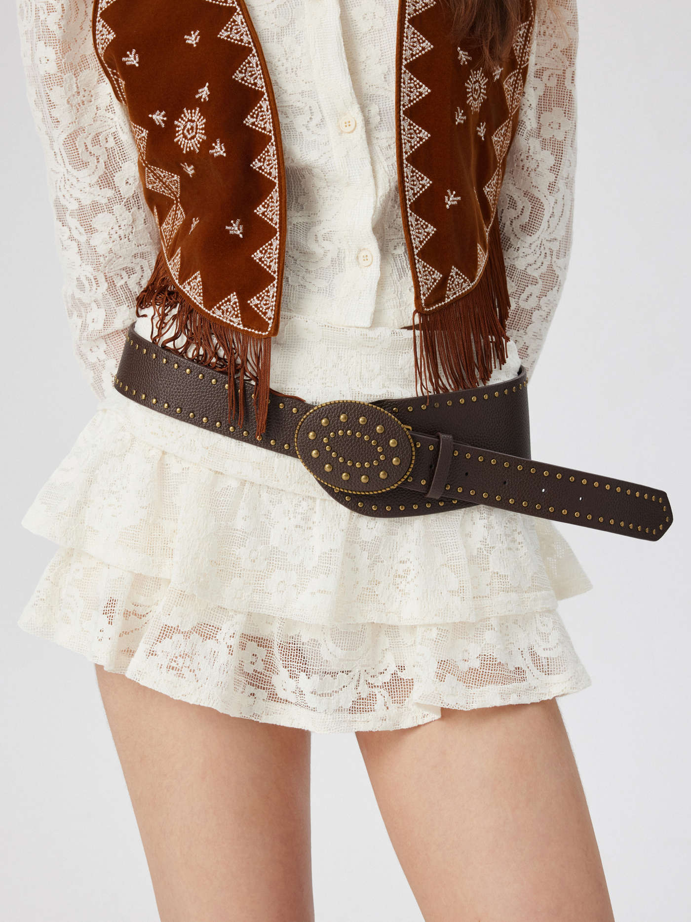STUDDED DECOR BUCKLE BELT