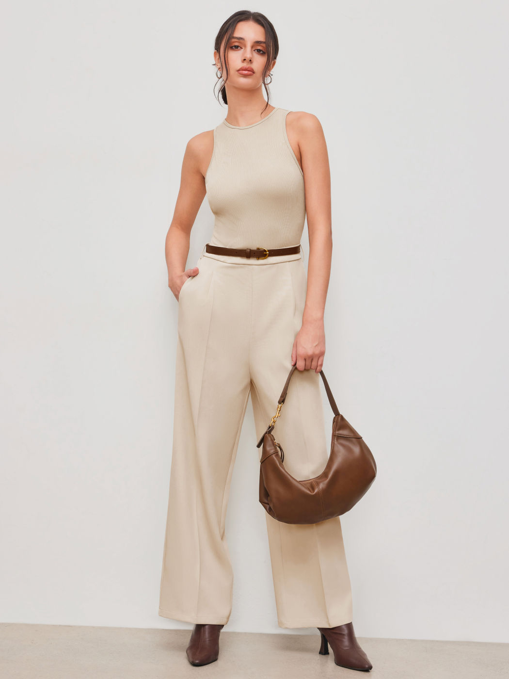 Round Neckline Solid Pocket Zipper Jumpsuit With Belt
