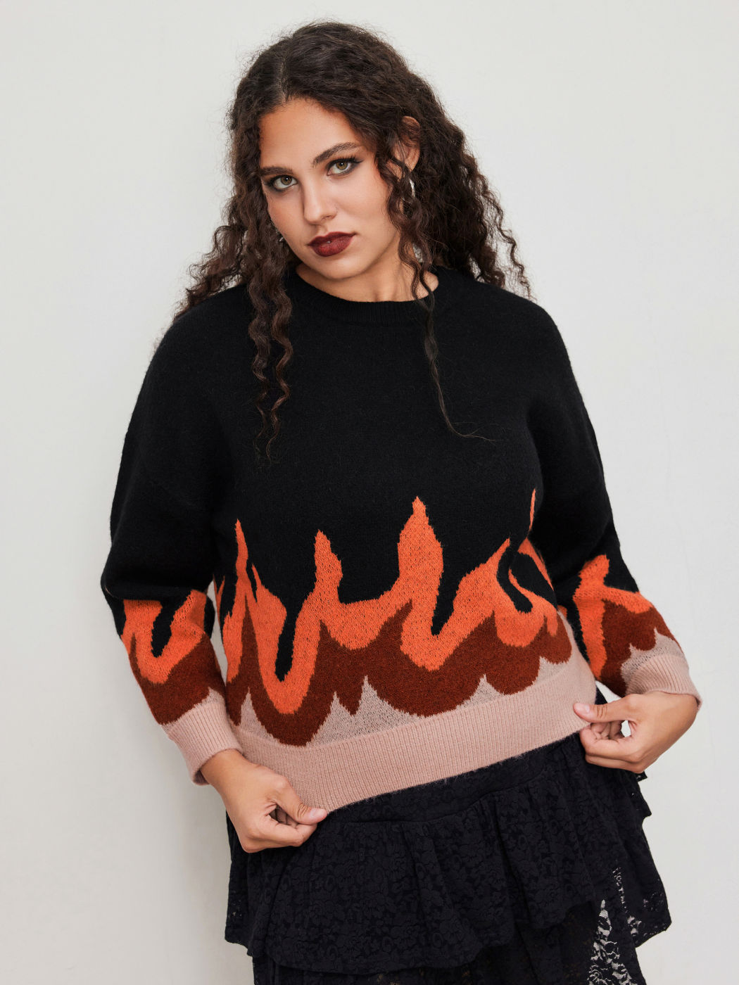 Maglione a maglia con scollo rotondo e manica lunga Curve & Plus