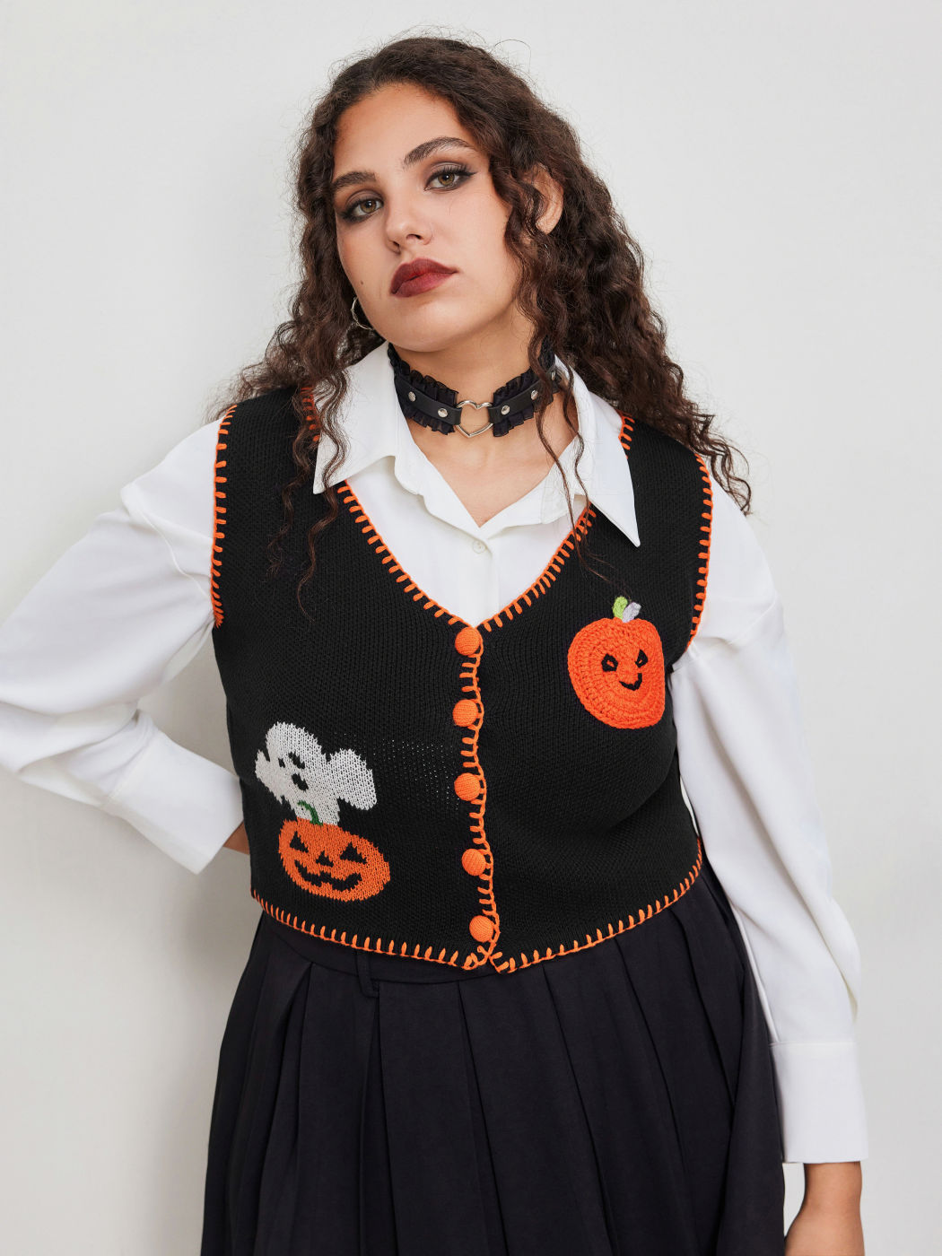 Knit V-neck Pumpkin Ghost Contrasting Binding Vest Curve & Plus