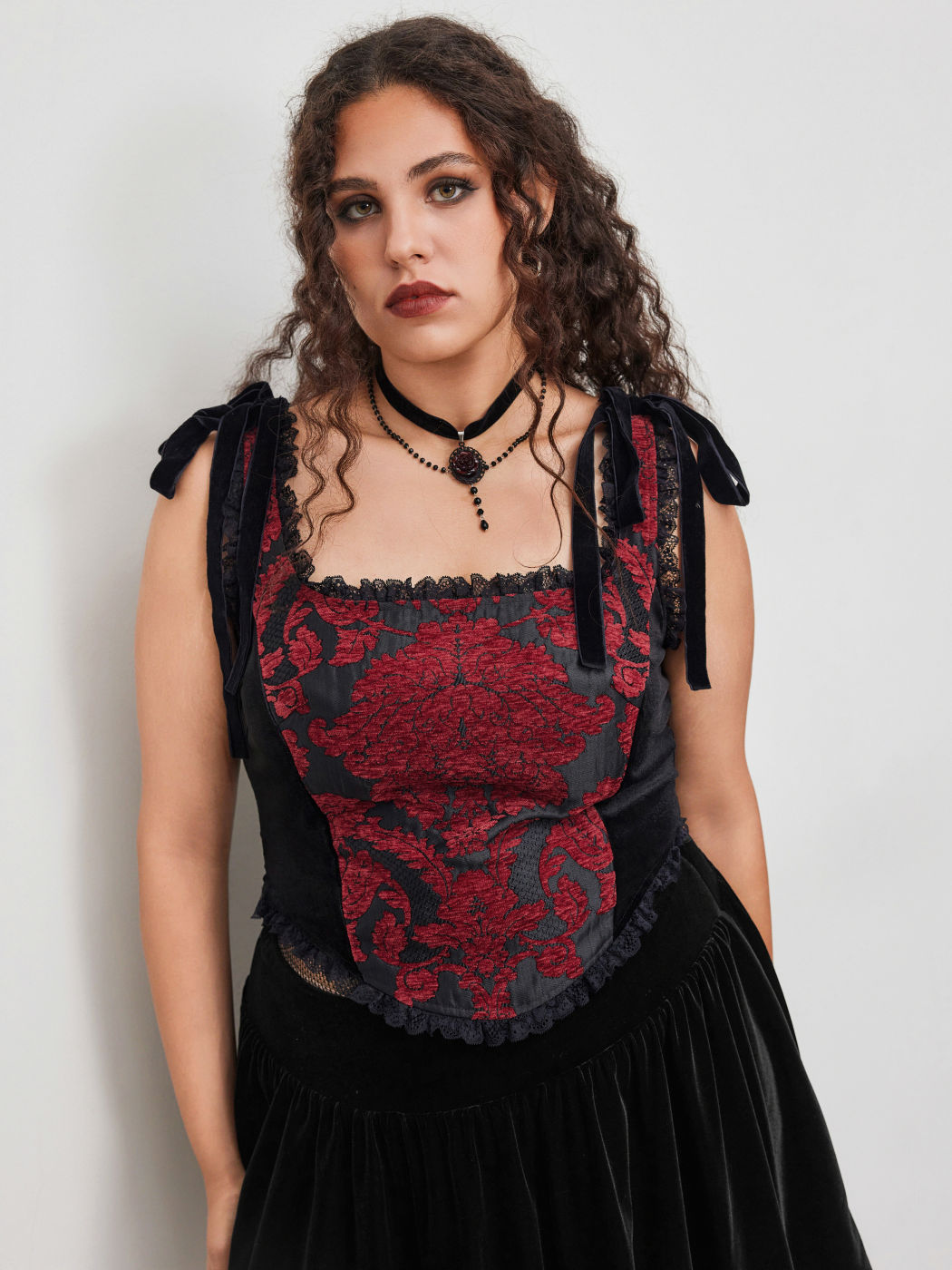 Scoop Neckline Floral Lace Knotted Cami Top Curve & Plus