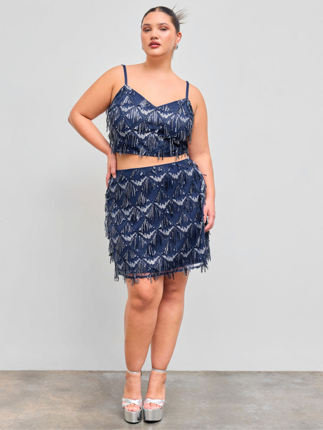 Sequin Mid Rise Solid Rhombus Mini Skirt Curve & Plus