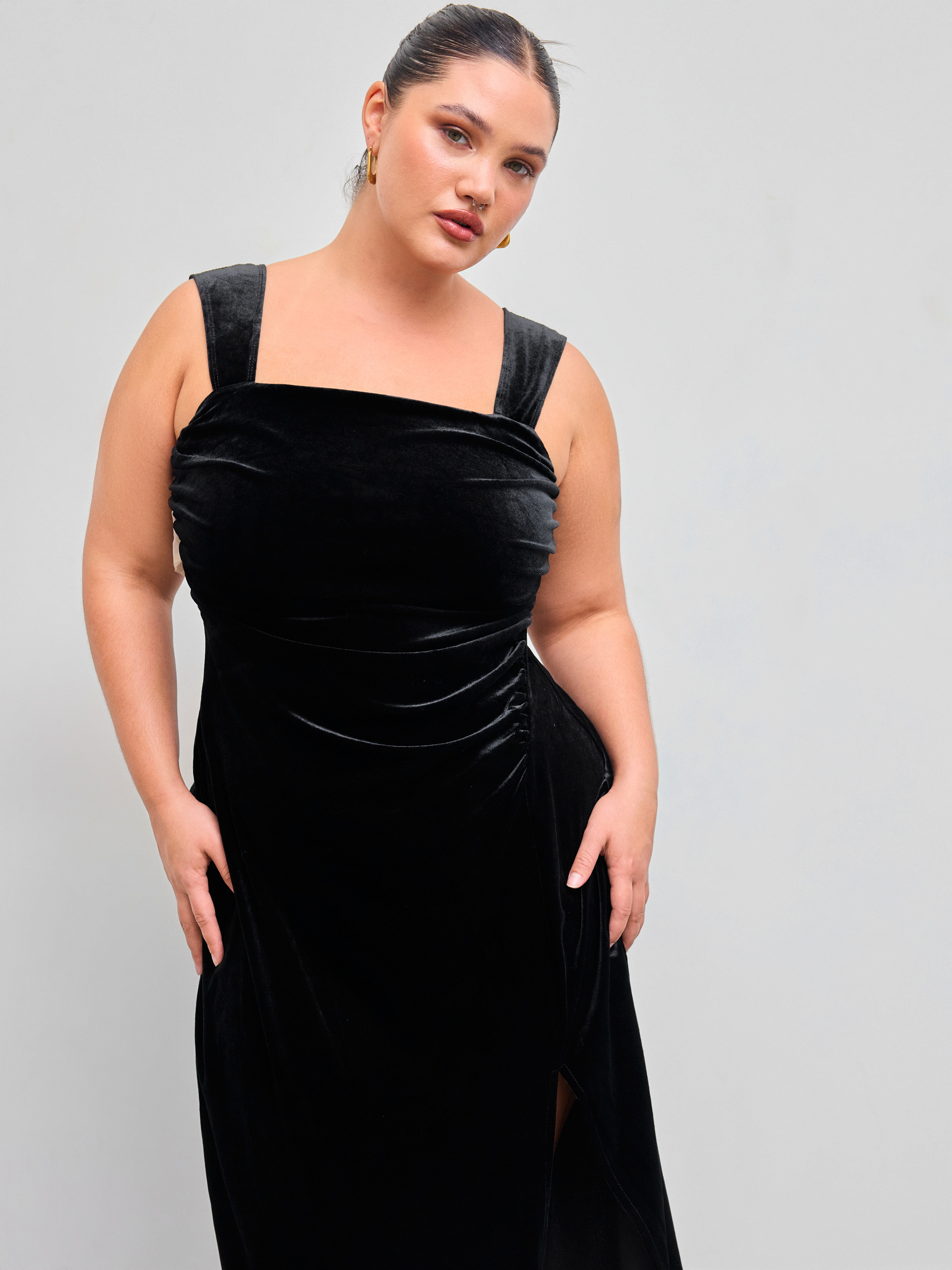 週末限定価格☆Kintsugi Velour Square Neck Dress dress 】 