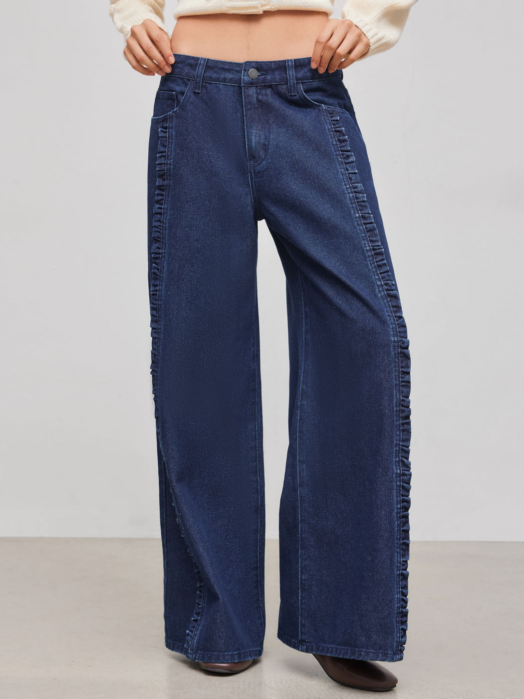Cider Denim Low Rise Solid Lettuce Trim Pocket Baggy Jeans