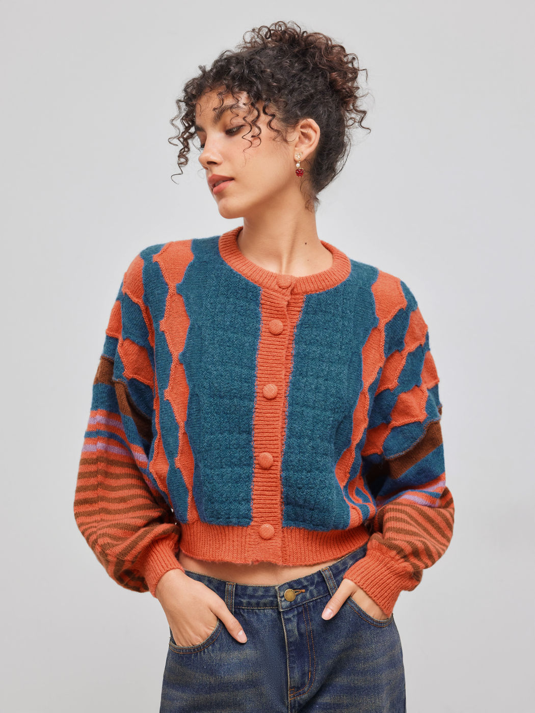 Knit Round Neckline Striped Geometric Cardigan