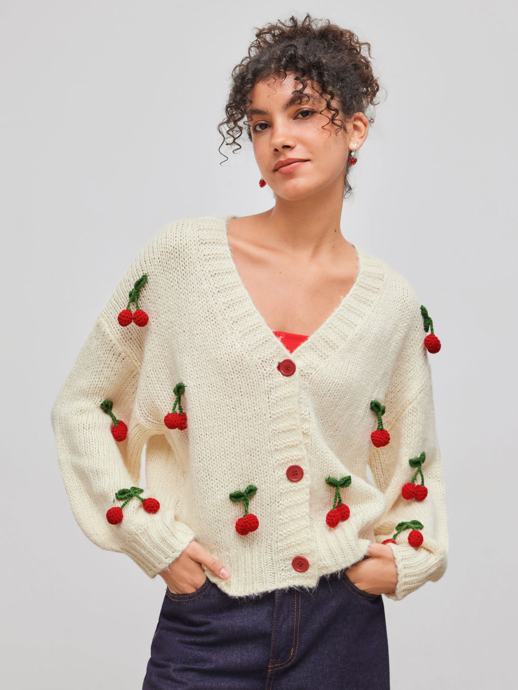 Strick V-Ausschnitt Kirschknopf Strickjacke