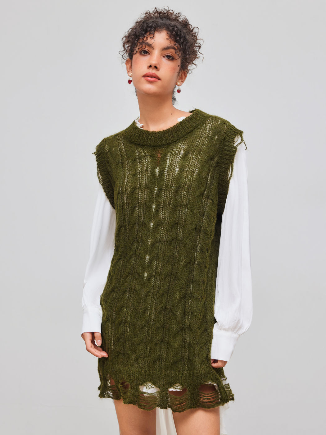 Wool-blend Cable Knit Round Neckline Ripped Long Vest