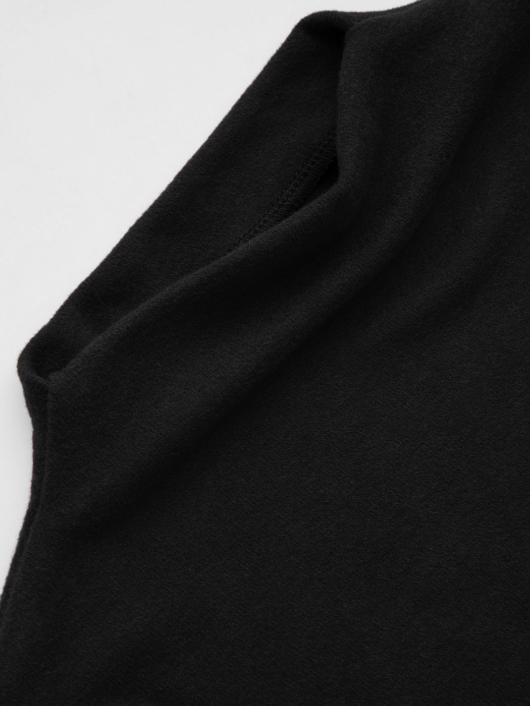 Thermal Cotton-blend Stand Collar Solid Long Sleeve Tee & Thermal Cotton-blend Boat Neck Solid Ruched Long Sleeve Tee