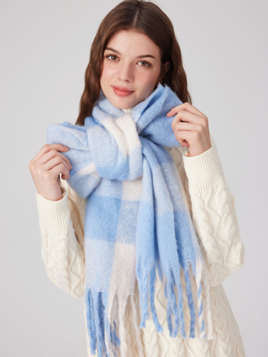 PLAID TASSEL SCARF