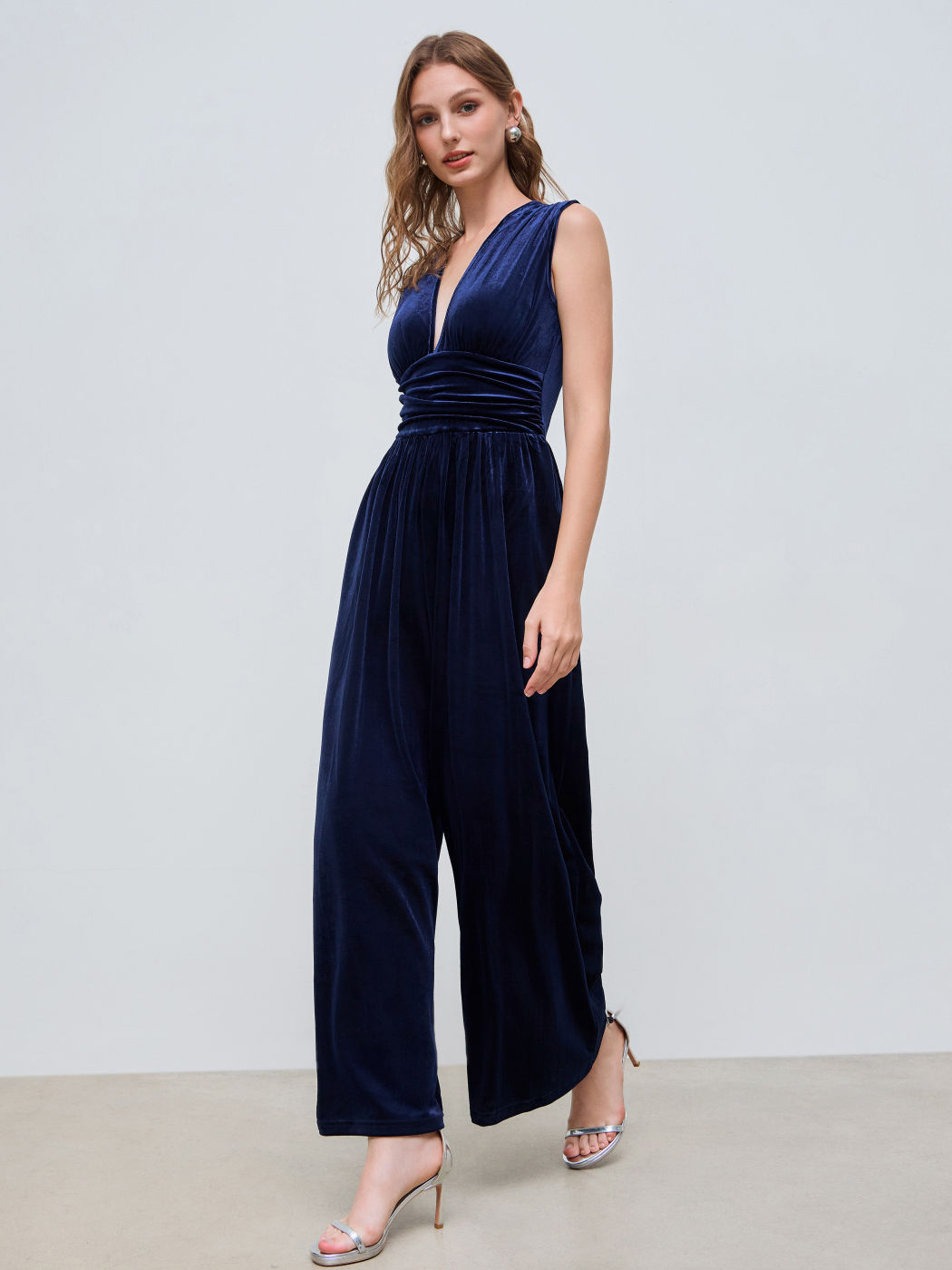 Velvet V-neck Solid Pocket Ruched Wide Leg Jumpsuit
