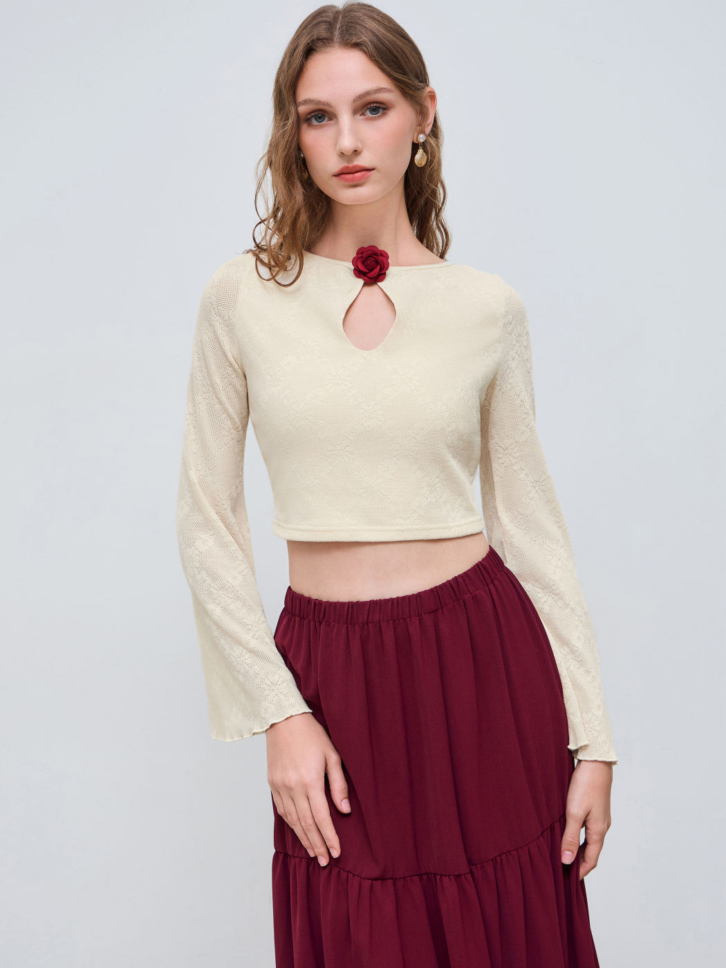 Lace Round Neckline Rosette Knotted Backless Long Sleeve Crop Top