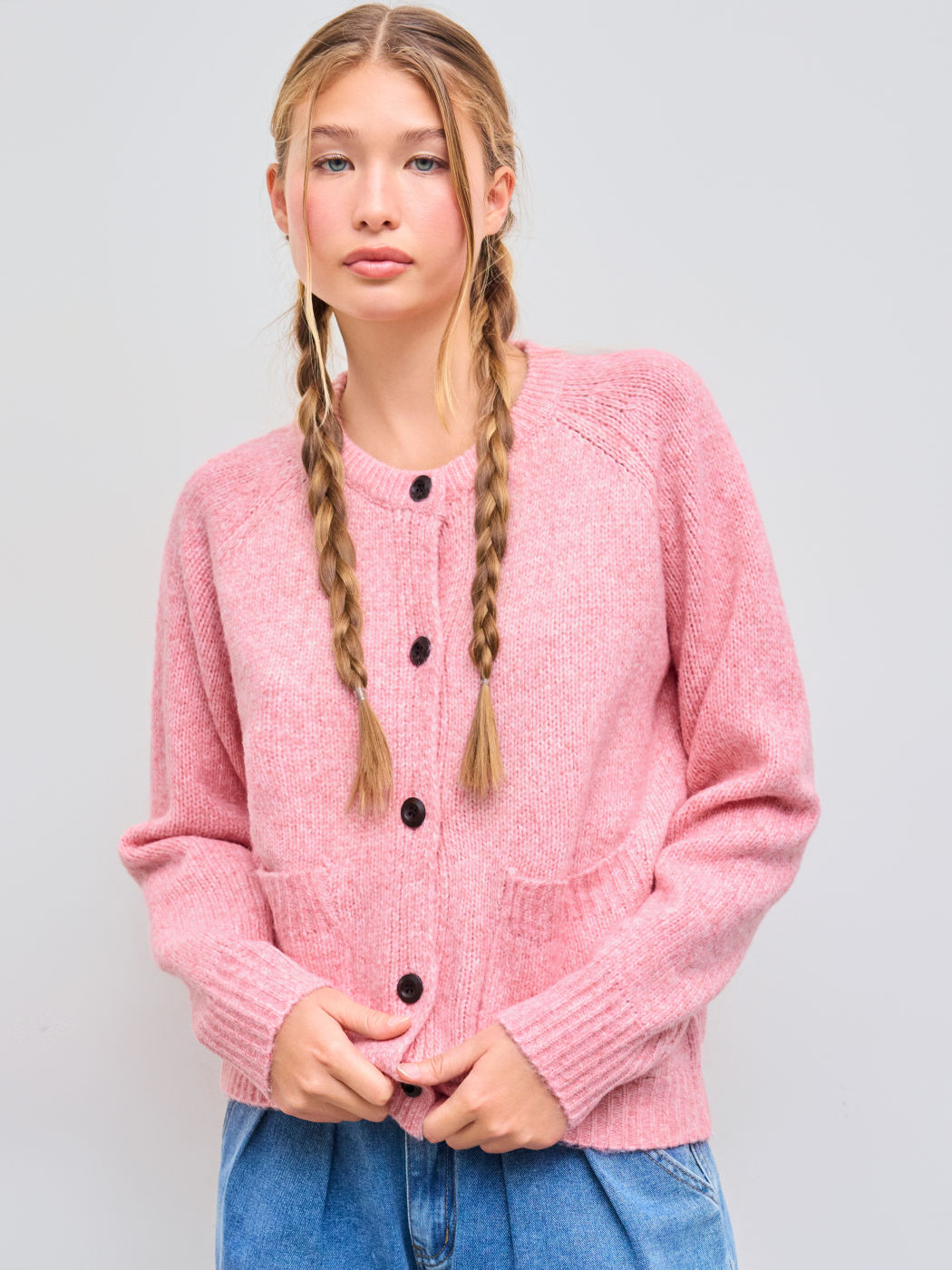 Knit Round Neckline Solid Pocket Button Cardigan