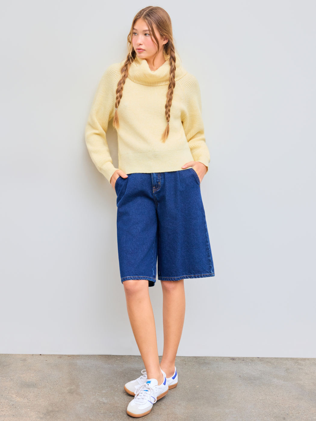 Wool-blend Turtleneck Solid Knitted Long Sleeve Top