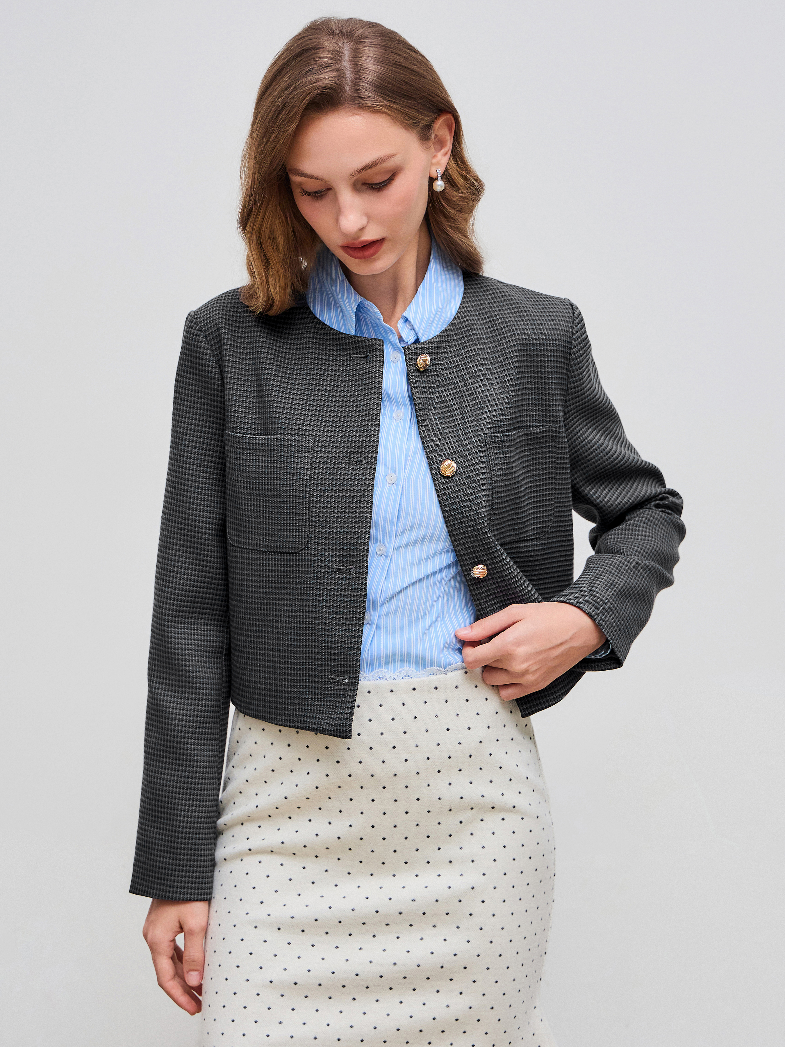 バーゲンで Jacquard Jacquard Round Jacket Button Pocket Checks Neckline ジャケット・アウター