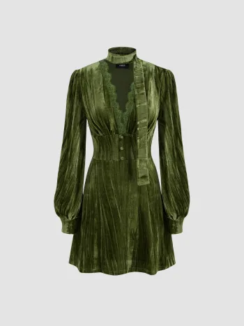 Samt V-Ausschnitt Rüschen Langarm Minikleid