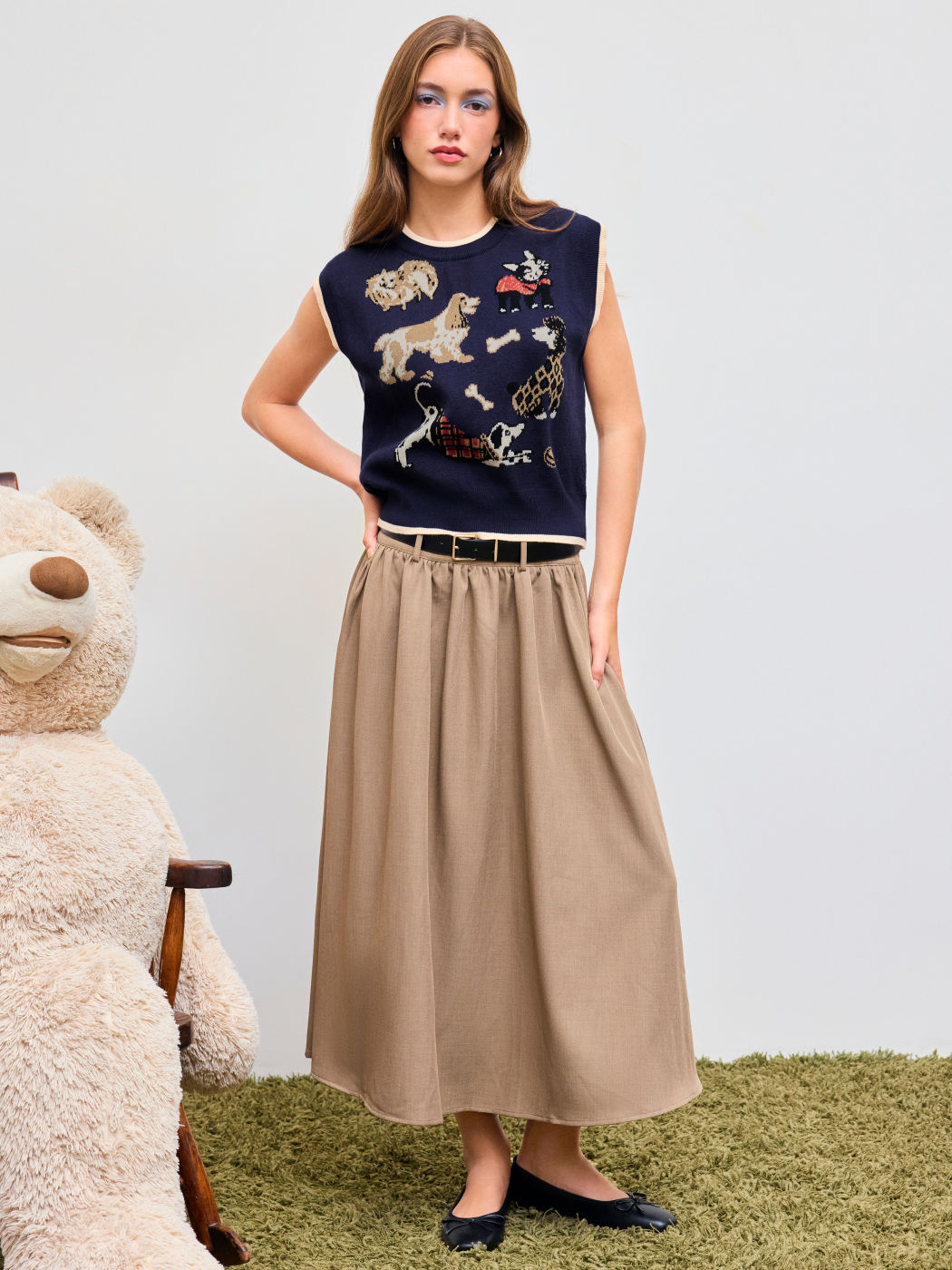 Knit Round Neckline Dog Graphic Contrasting Binding Vest