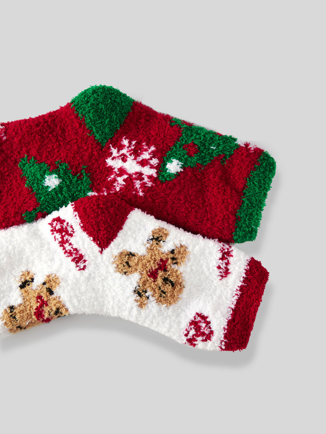 2 PAIRS CHRISTMAS FUZZY CREW SOCKS