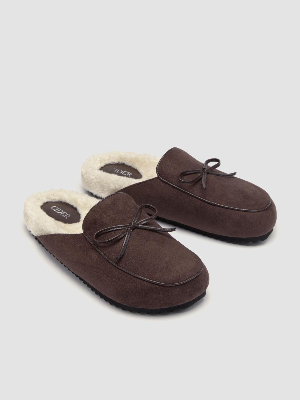Schleifenbesatz Wildleder-Mule-Flats mit Felloptik