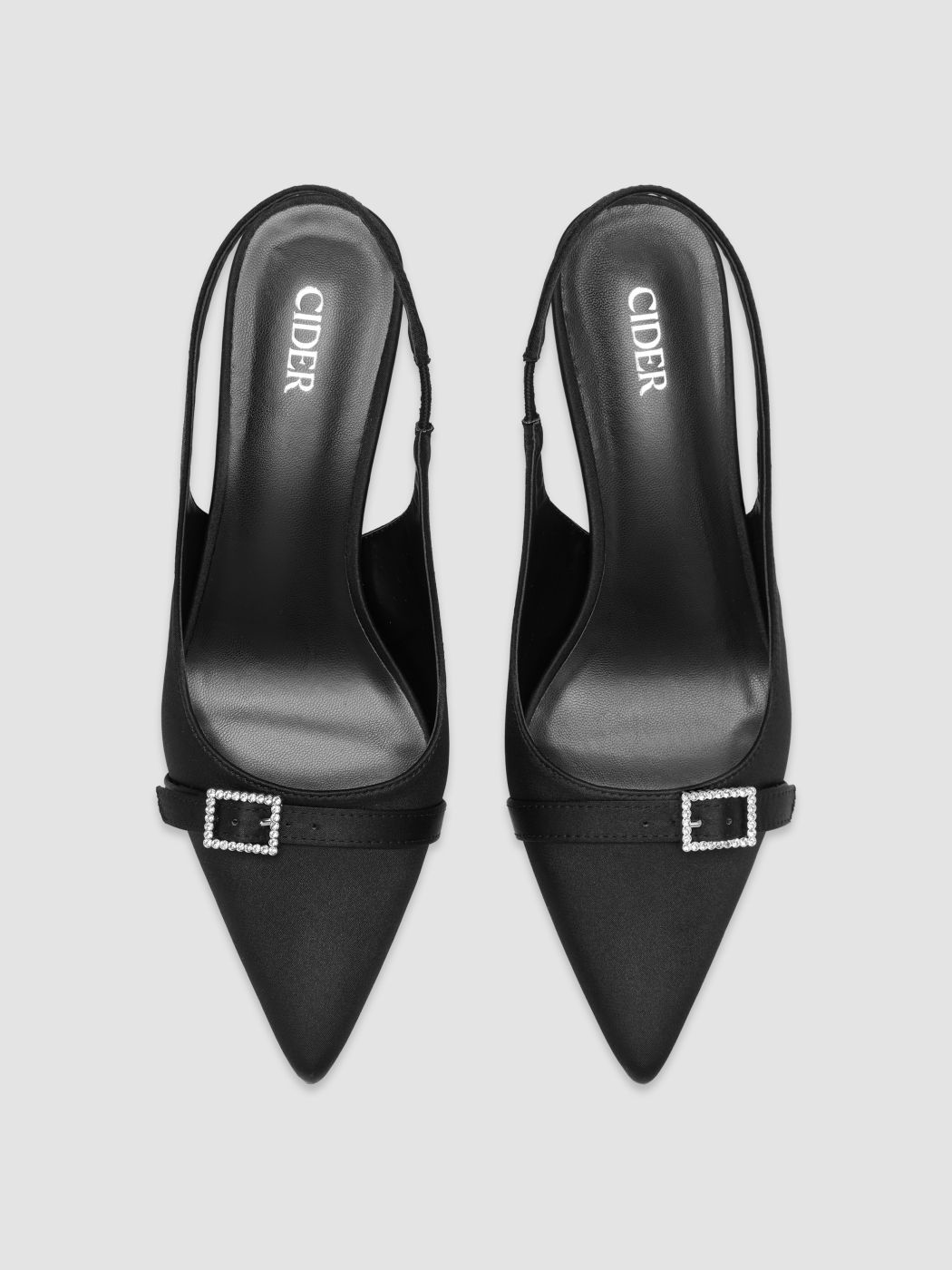 Slingback-Satinabsätze mit Schnalle
