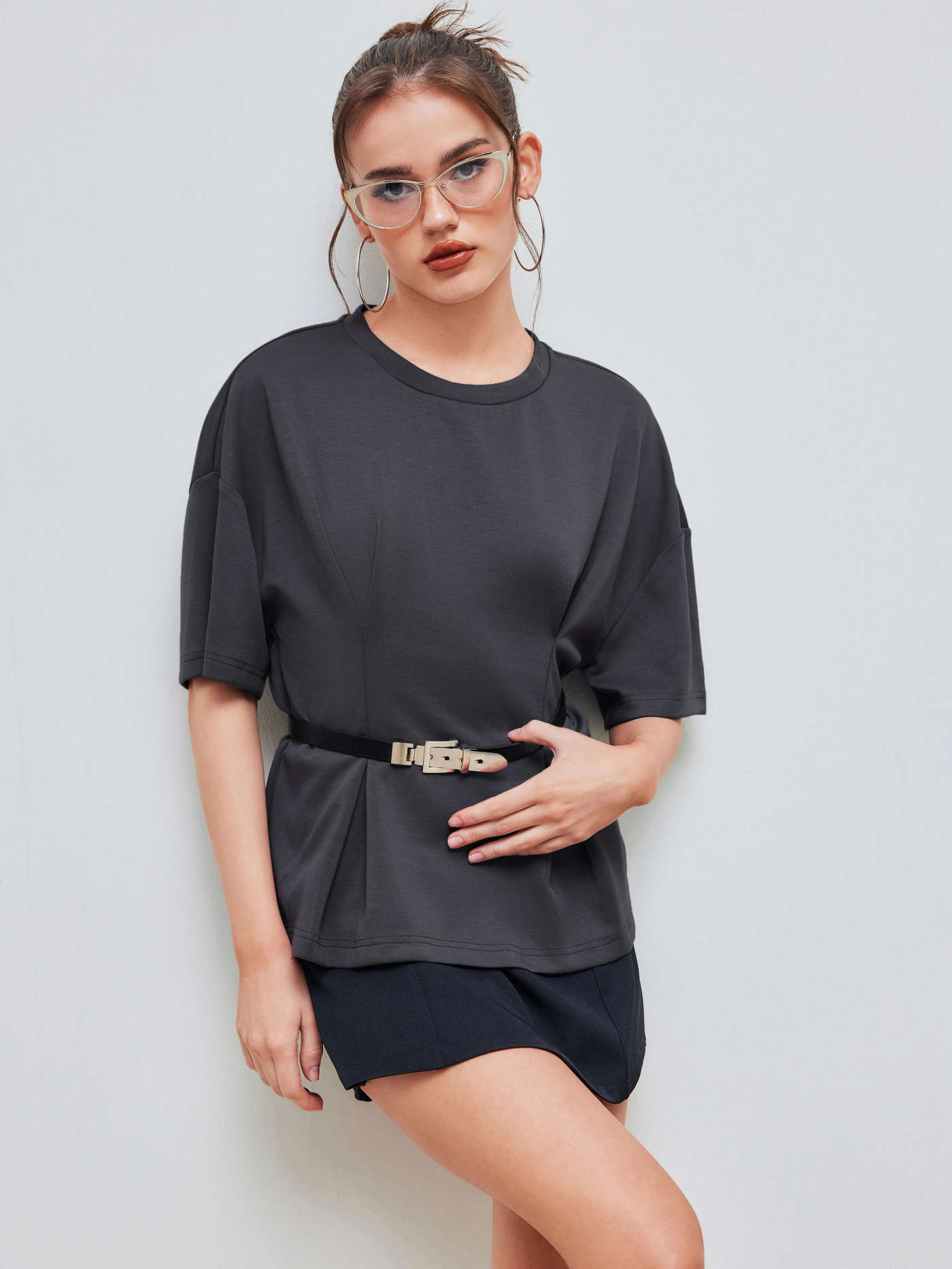 Knit Fabric Round Neck Solid Ruched Short Sleeve Tee For Daily Casual