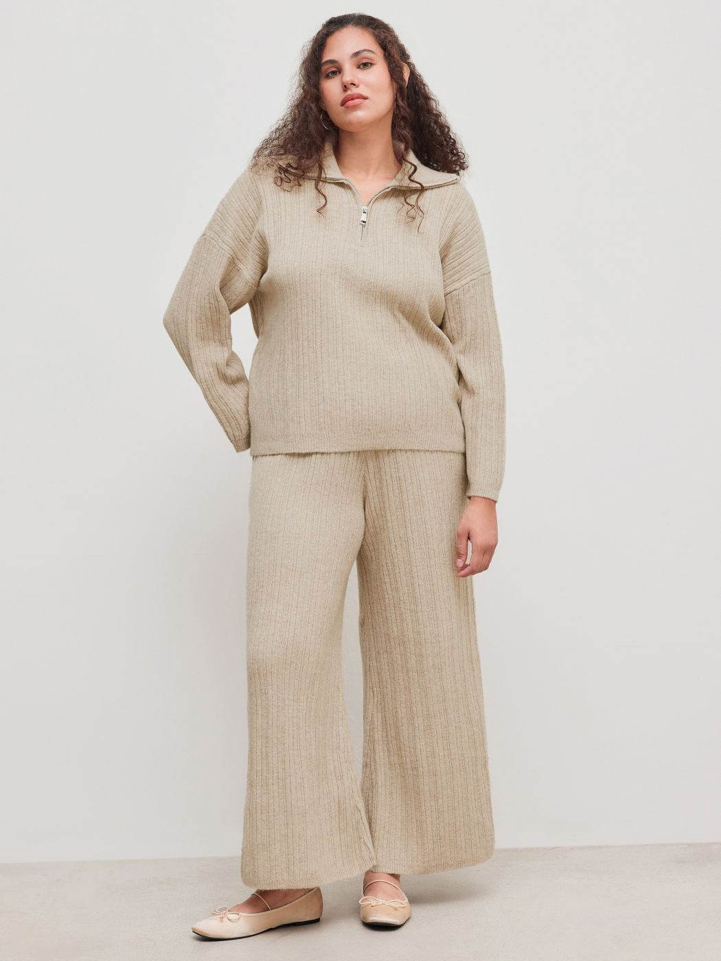Knit Wool-blend High Rise Solid Trousers Curve & Plus