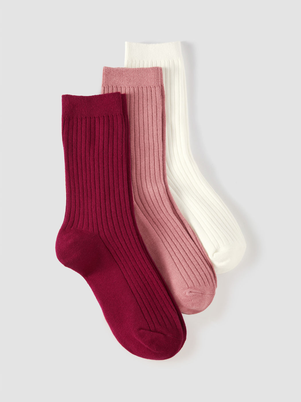 3 PAIR SOLID CREW SOCKS