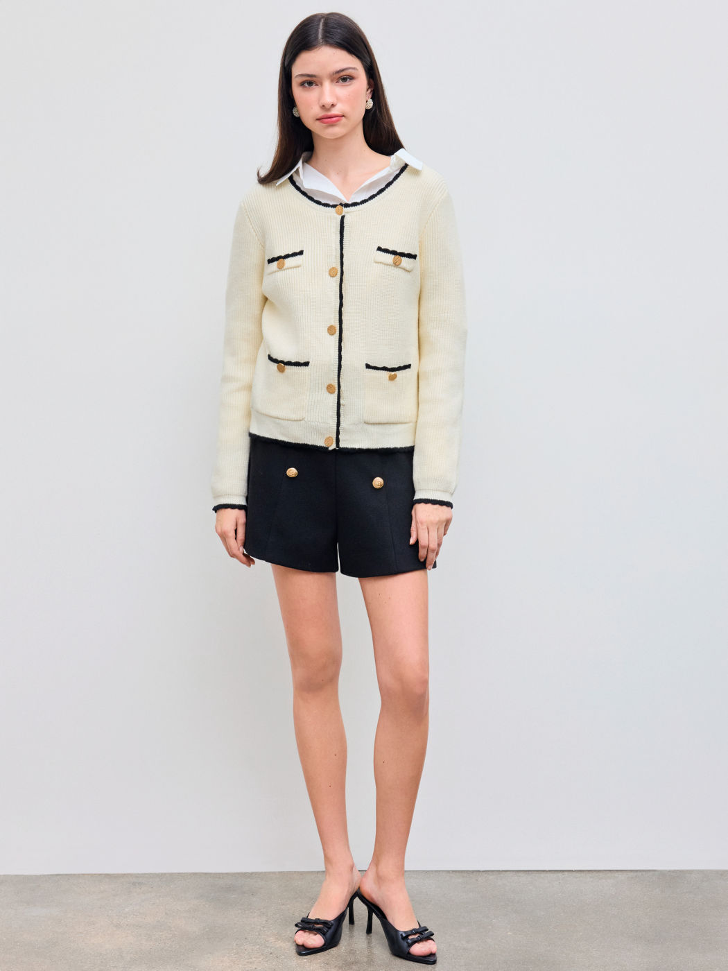Knit Round Neckline Solid Contrasting Binding Button Cardigan