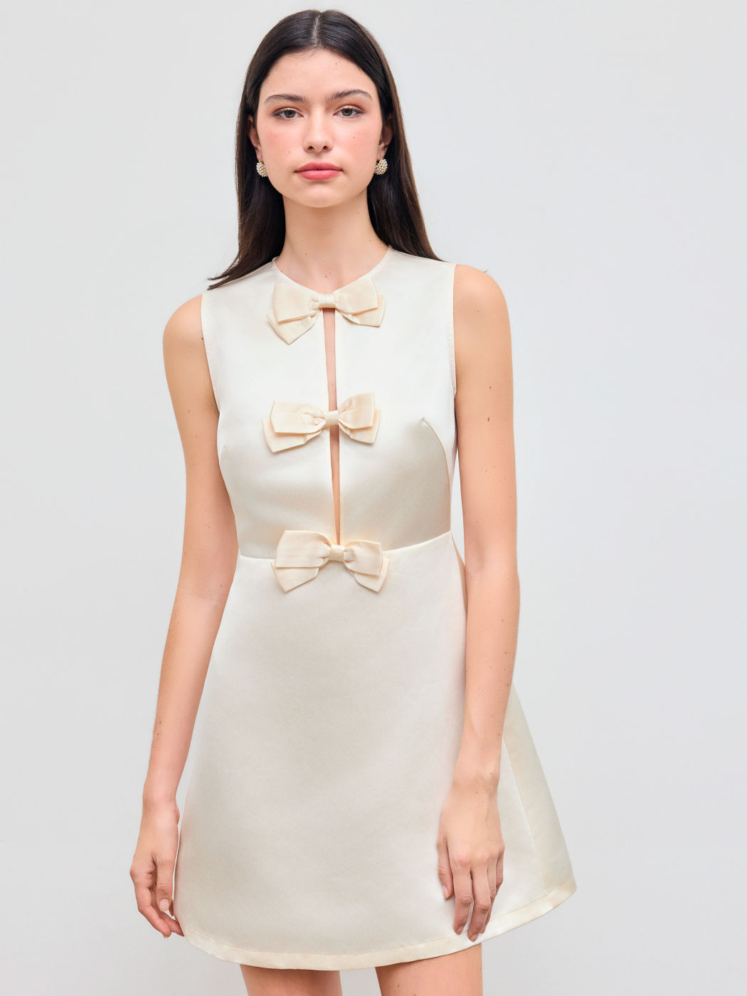 Satin Rundhals Schleife Kurzes Kleid
