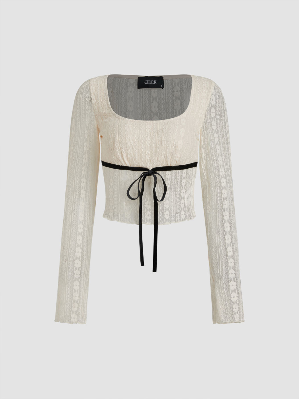 U-neckline Solid Lace Knotted Long Sleeve Crop Top