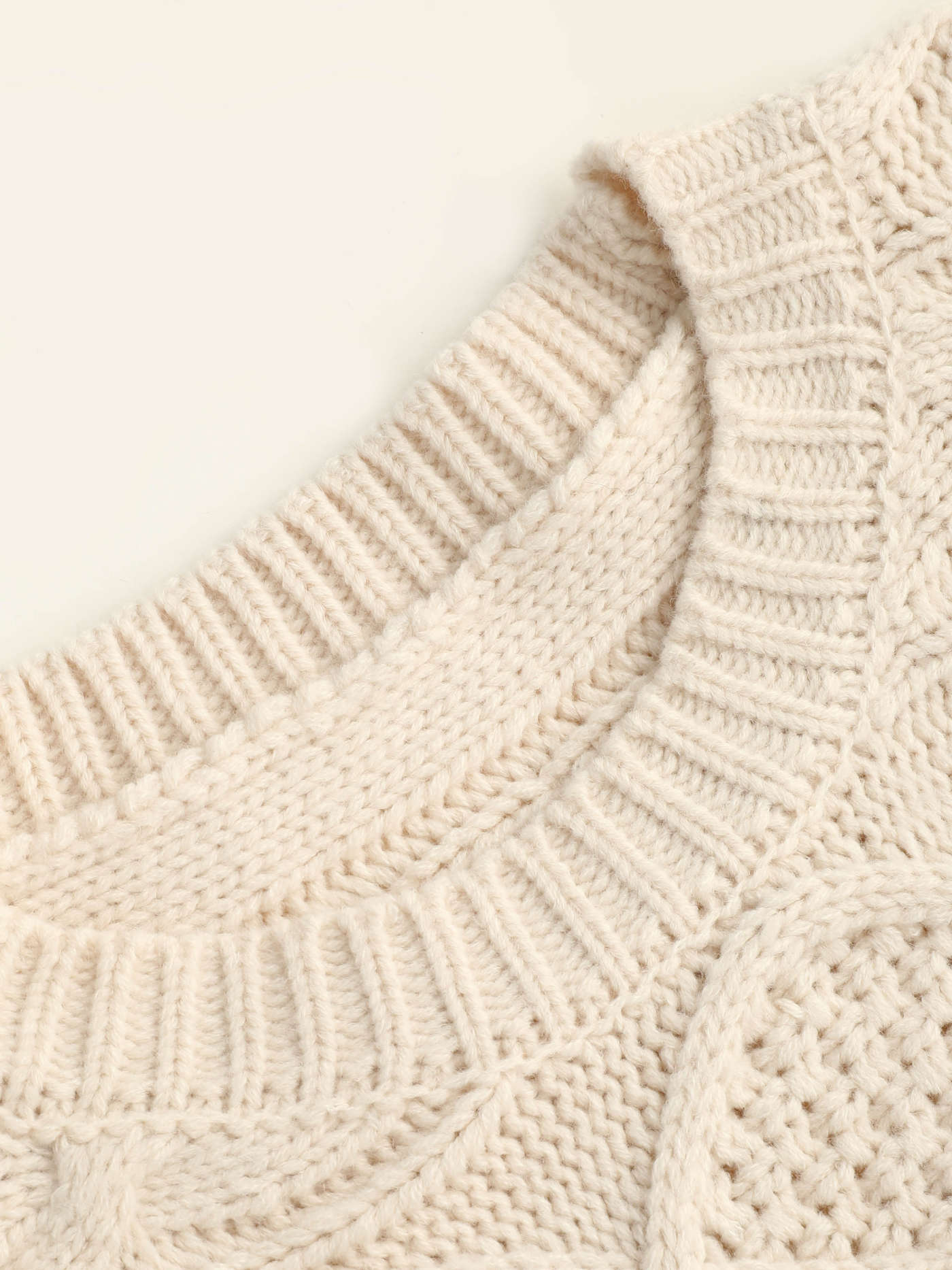Cable Knit Round Neckline Cut Out Knotted Long Sleeve Top