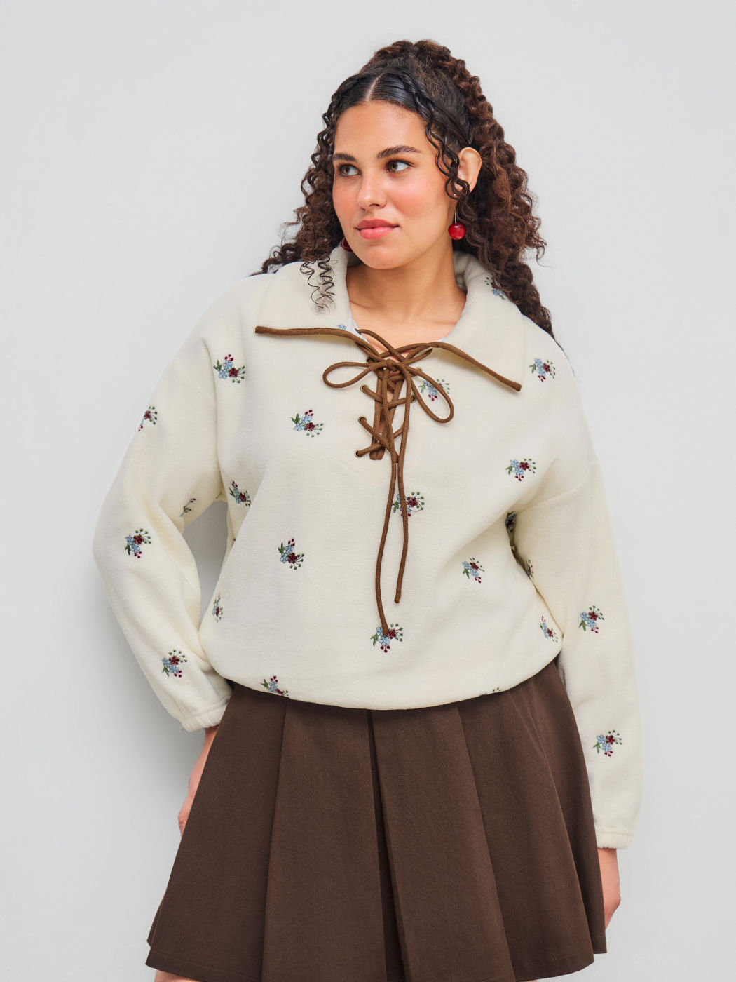 Fleecekragen Blumenstickerei Schnürung Oversize-Sweatshirt Kurve & Plus
