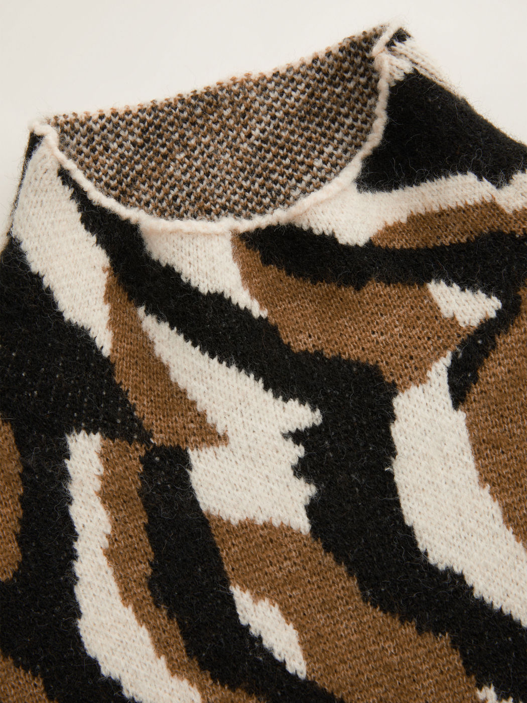 Knit Stand Collar Zebra Stripe Print Oversized Top