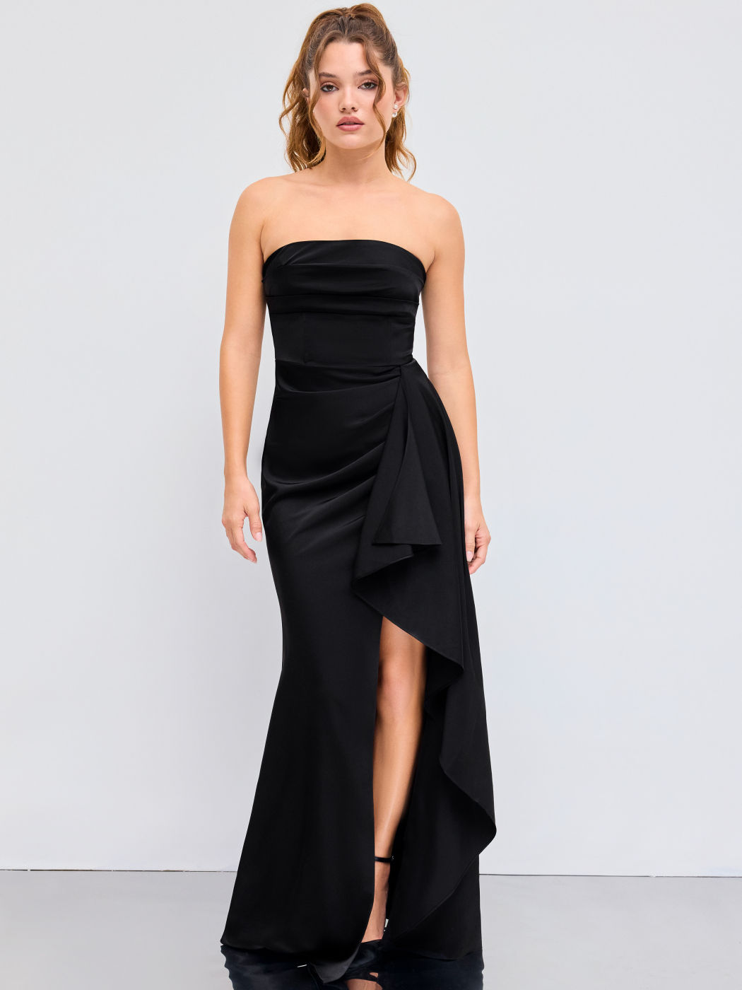 Woven Strapless Solid Ruched Maxi Dress