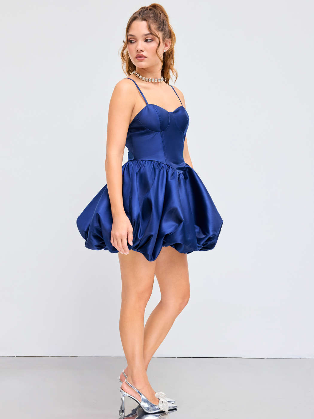 Tejido Vestido Mini con Dobladillo de Burbuja y Escote Redondo For