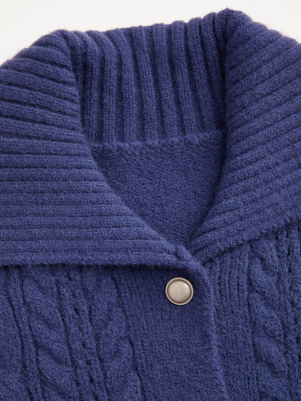 Cable Knit Collar Cardigan