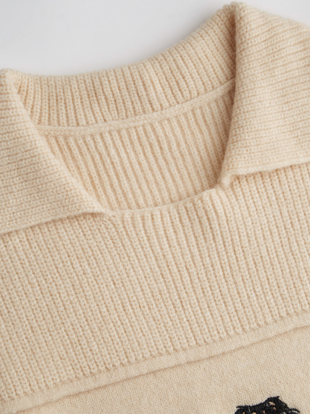 Knit Collar Dog Embroidery Oversized Vest Curve & Plus