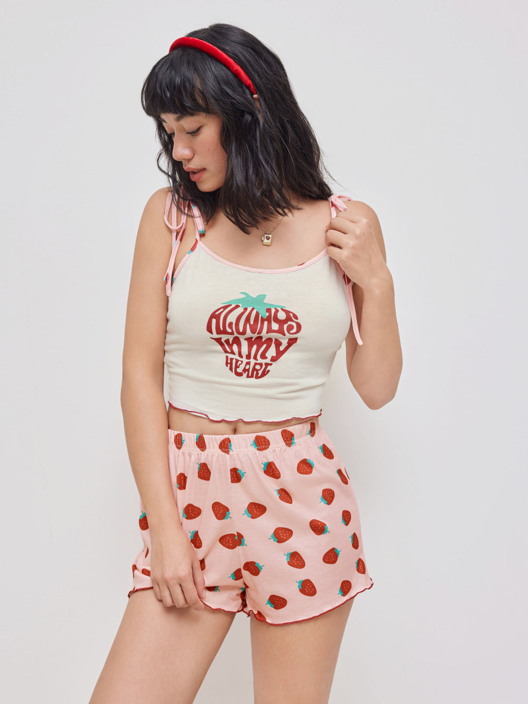 U-neckline Strawberry Graphic Cami Top & High Waist Shorts Lounge Set