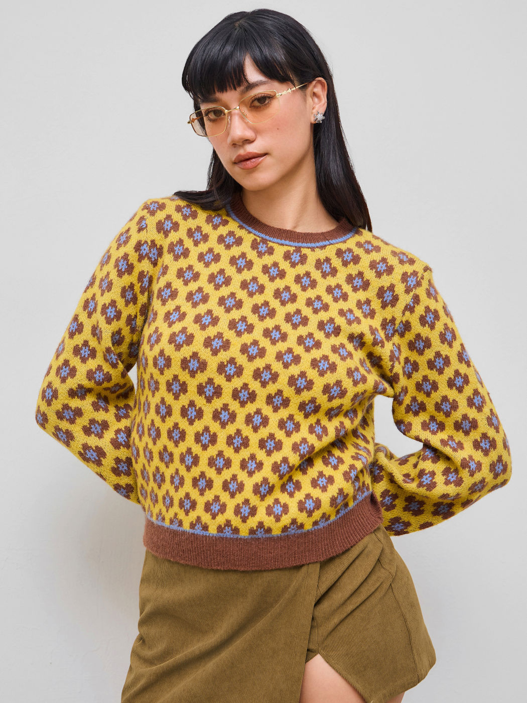 Knit Round Neckline Floral Sweater