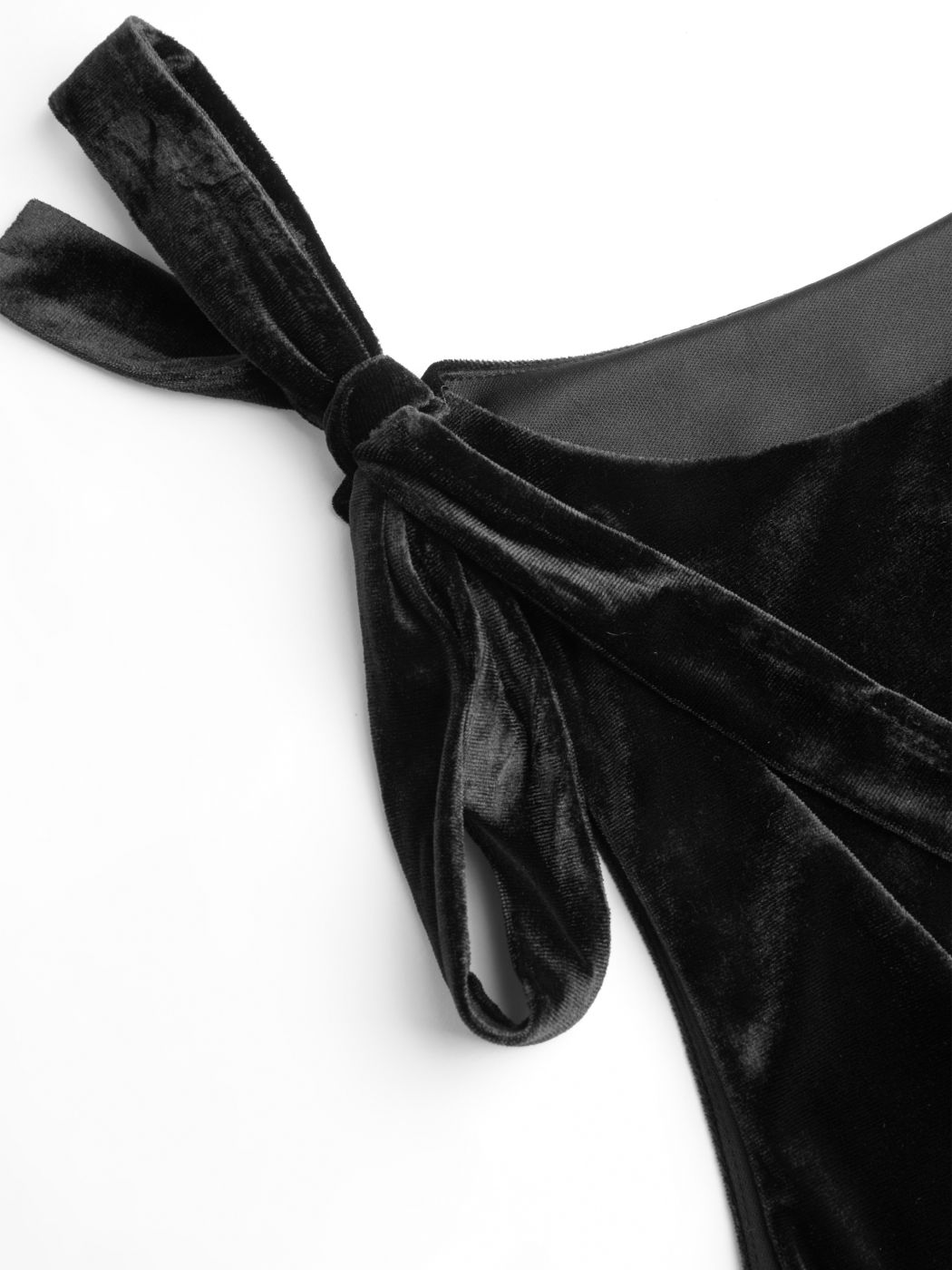 Velvet Boat Neck Bowknot Ruffle Mini Dress Curve & Plus