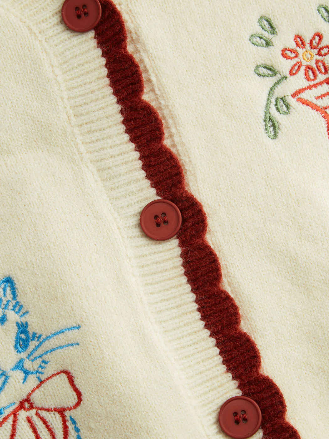 Cardigan in maglia con scollo a V e rilegatura floreale a contrasto Curve & Plus