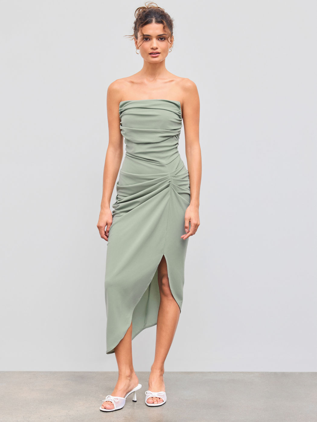 Einfarbiges Gerafftes Asymmetrisches Tube Midikleid