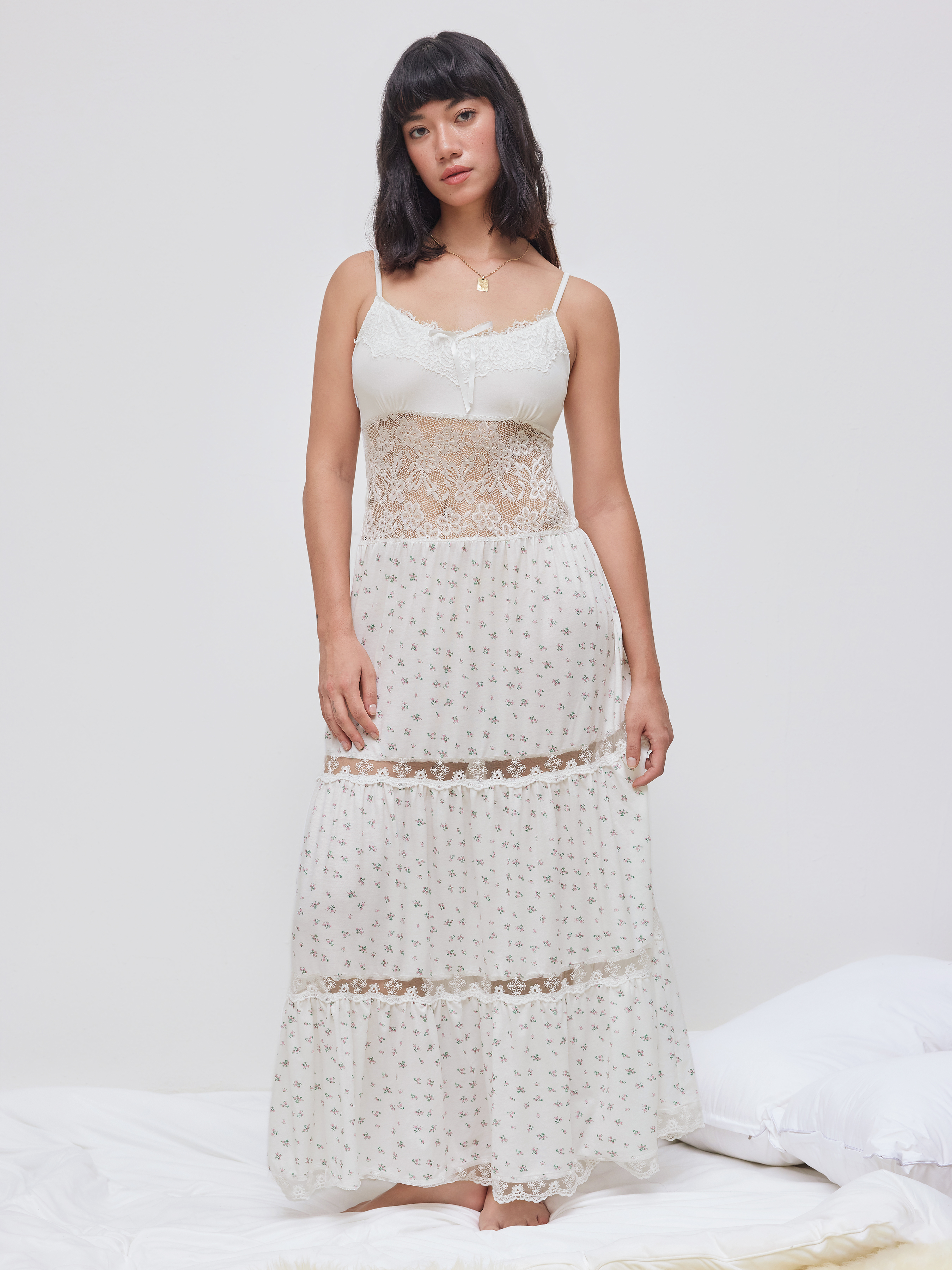 ◆Cider◆レース 花柄 スプリット ノット マキシドレス レース レースラウンドネック花柄スプリットロゼットノット