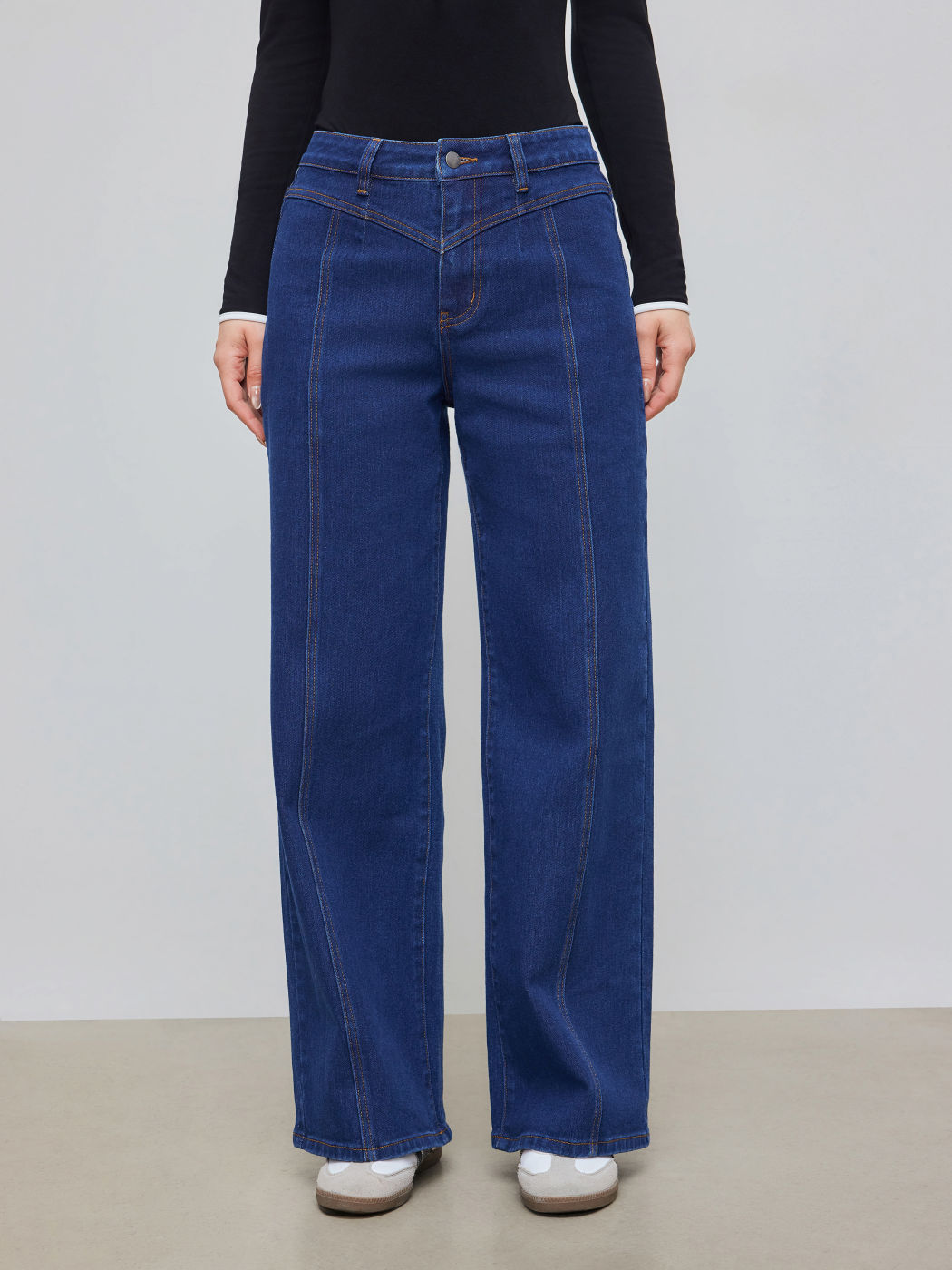 Stretch Denim Mid Rise Pocket Baggy Jeans