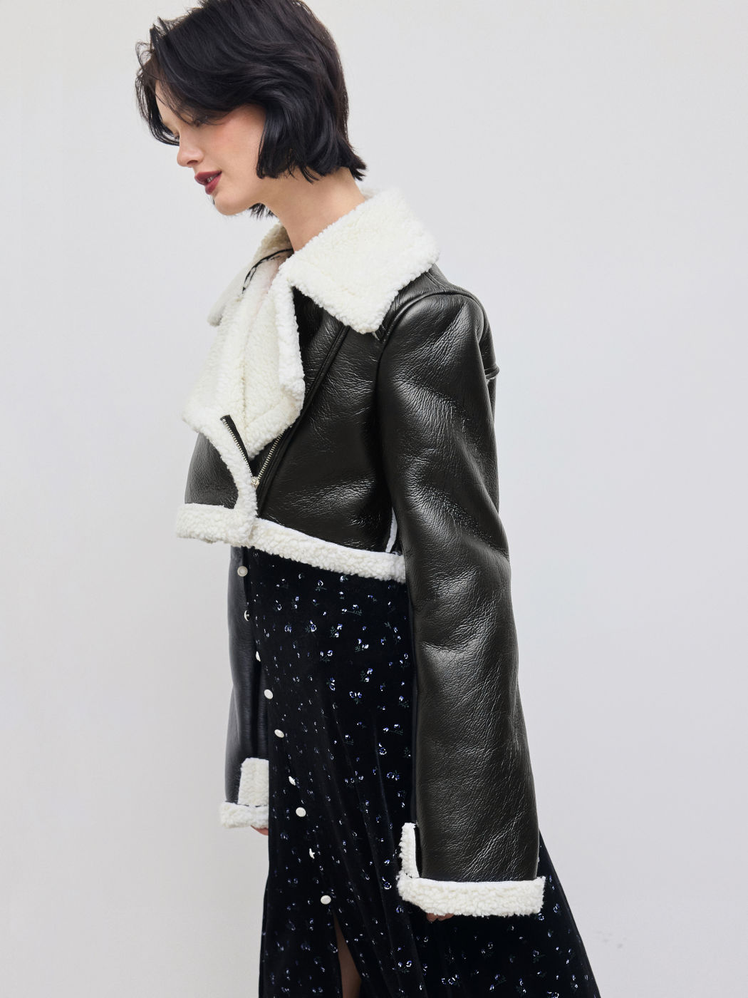 Fleece Contrast Faux Leather Cropped Shearling Jacket