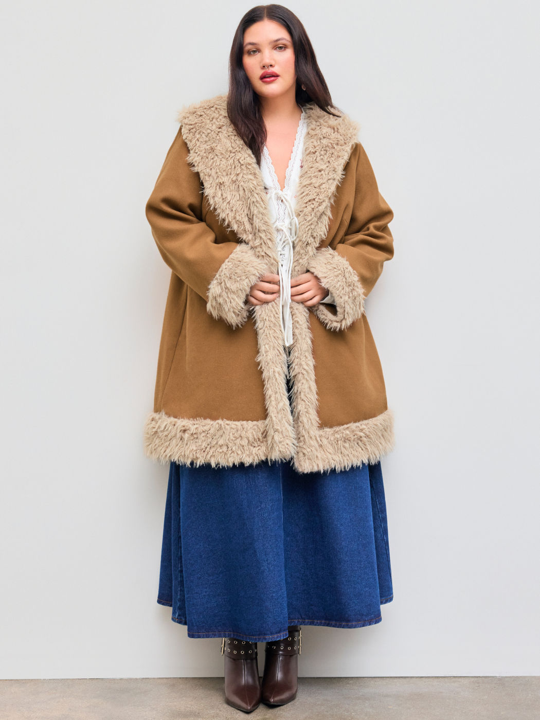 Faux Shearling Collar Solid Jacket Curve & Plus