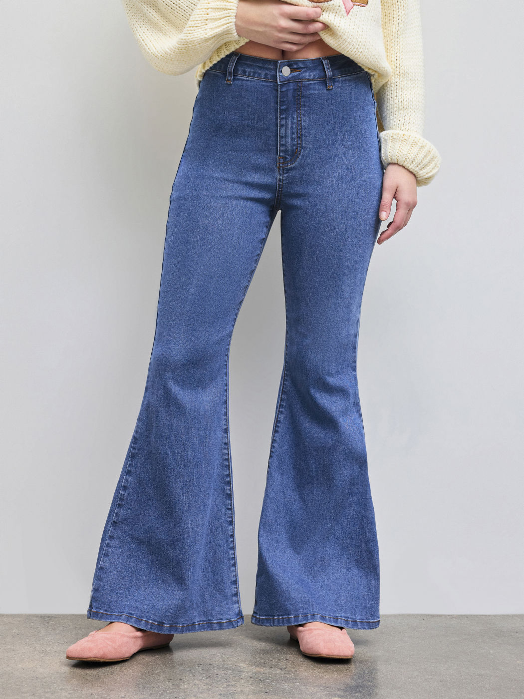 High Stretch Denim Mid Rise Bowknot Flared Jeans